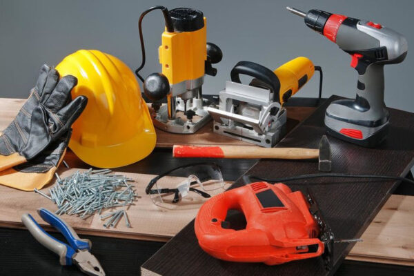 Как выбрать профессиональный строительный инструмент